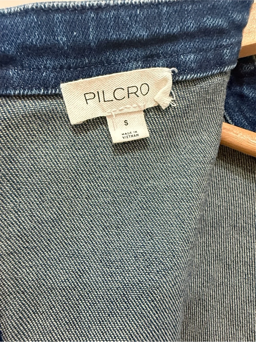 Pilcro from Anthropologie. Sleeveless Blue Denim Shift Dress. Zip-back.